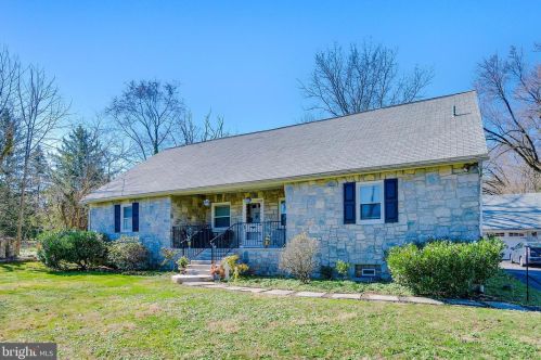 882 Sumneytown Pike, Lansdale, PA 19446-5304