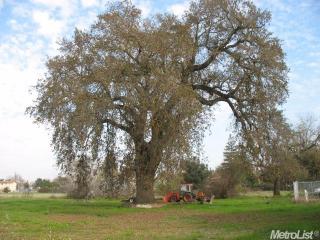 6012 37th St, Sacramento, CA 95824-2520