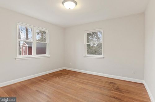 3216 Hewitt St, Falls Church VA  22042-2508 exterior