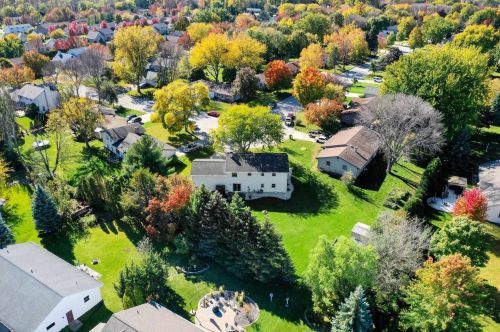 3391 Nautical Ave, Green Bay WI  54311-7235 exterior