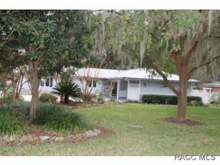 415 Hunting Lodge Dr, Inverness, FL 34453-7007