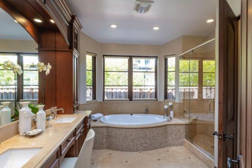 228 Marvin Ave, Los Altos CA  94022-3712 exterior