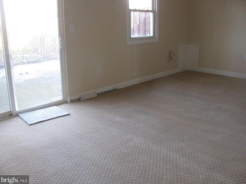 813 Bellows Ave, Fredericksburg VA  22405-1211 exterior