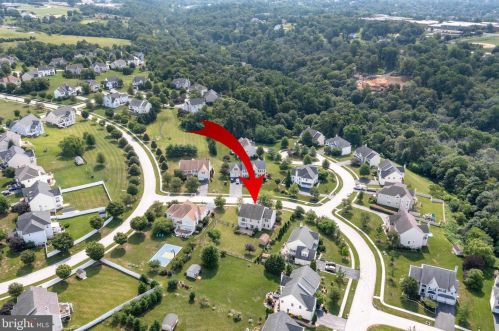 5027 Woodgate Ln, Collegeville PA  19426-3365 exterior