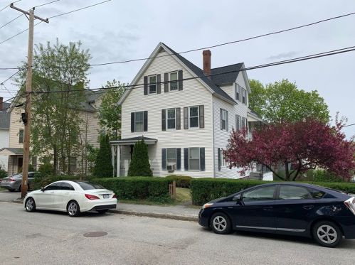 5 Carlstad St, Worcester, MA 01607-1507