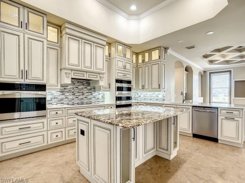 3510 15th Ter, Cape Coral FL  33993-4954 exterior