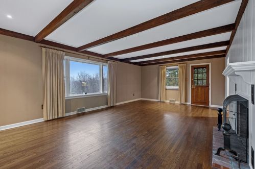 2387 Fairhill Rd, Sewickley PA  15143-9004 exterior