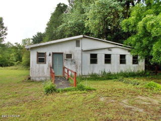 2701 Broad St, Cottondale, FL 32431-3033