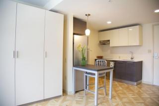 5 Constitution Plz, Hartford CT  06103-1818 exterior