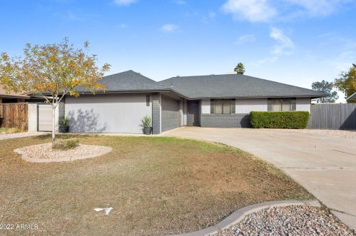 2520 Javelina Ave, Mesa, AZ 85202-5437
