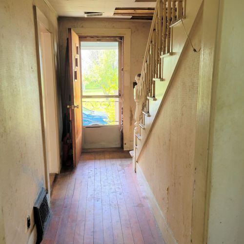 37 Syndicate St, Unity, NH 03773-1313