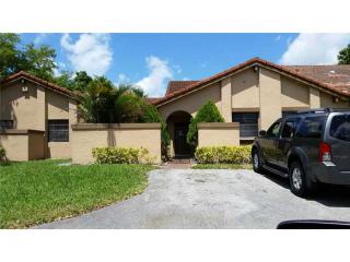 6649 178th Ter, Hialeah, FL 33015-4446