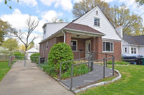 6626 Glade Ave, Cincinnati, OH 45230-2839