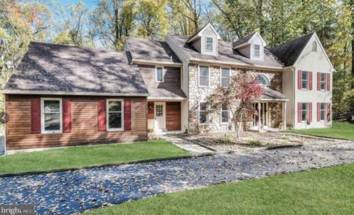 995 Beverly Ln, Newtown Square, PA 19073-2731