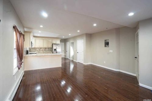 114-46 210th St, Jamaica, NY 11412-1011