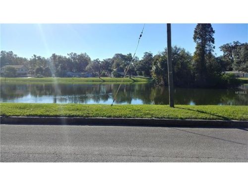 890 Lake Dr, Bartow, FL 33830-5915