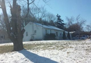 4 Highland Park Dr, Danbury, CT 06811-3621