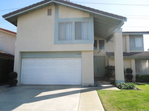 2206 Descanso Way, Torrance, CA 90504-3521
