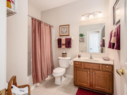 4933 Haughn Rd, Darbydale OH  43123-8221 exterior