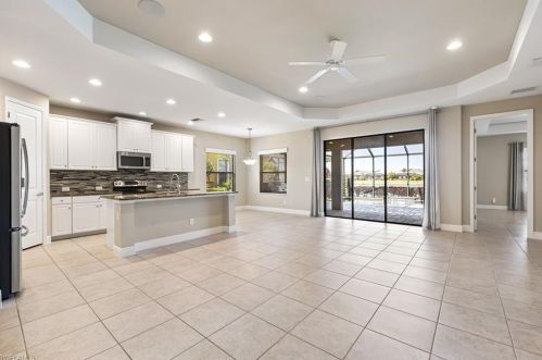 3688 Canopy Cir, Naples FL  34120-0698 exterior