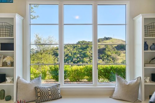 20 Rabble Rd, Orinda CA  94563-3718 exterior