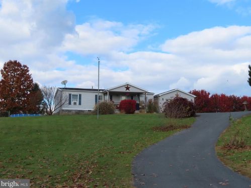 6053 Hager Rd, Upton PA  17225-9006 exterior