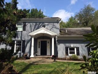 11 Northcote Dr, Huntington Station, NY 11747-3912
