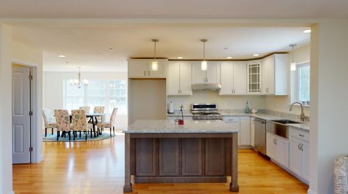 140 Caleb Dr, Danville, NH 03819-3037