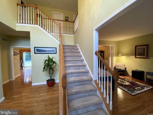3836 Buck Hill Cir, Schnecksville, PA 18078-3500