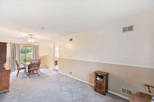 7783 Walnut Creek Dr, Florence KY  41042-2773 exterior