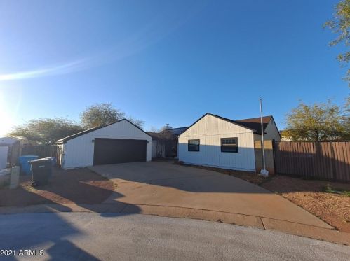 14228 45th Dr, Glendale, AZ 85306-4500