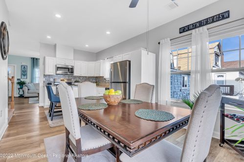 25 Miller St, Monmouth Hills NJ  07732-1751 exterior