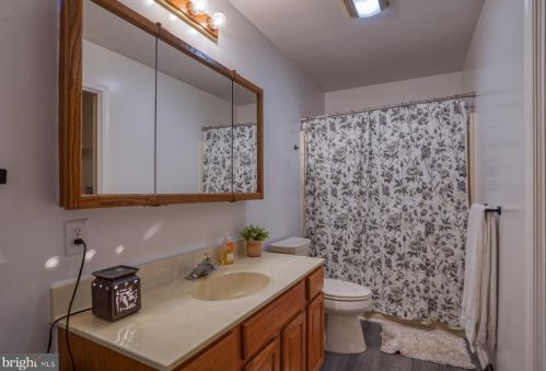 1808 Mcginnis Pond Rd, Magnolia DE  19962-1556 exterior