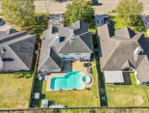 416 Spencer Lndg Ln, Morgans Point TX  77571-9147 exterior