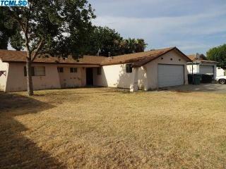 4336 Whitendale Ave, Visalia, CA 93277-5777