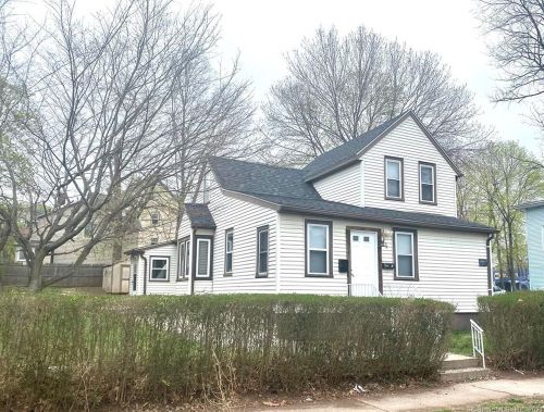 317 Maple St, New Britain, CT 06051-3509
