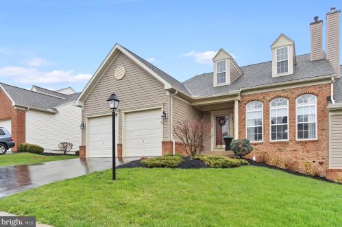 226 Fairmount Ct, Shrewsbury, PA 17361-1537