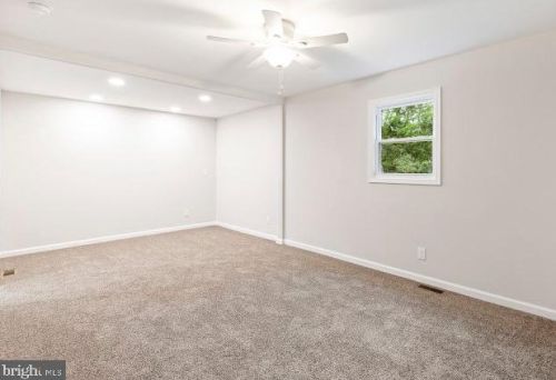 4 Whippoorwill Dr, Erial NJ  08081-9329 exterior