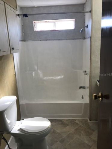 2046 Orange Dr, Tarpon Springs FL  34691-4238 exterior