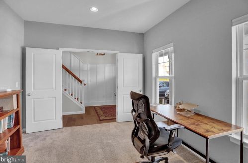 15 Waverly Ln, Carlisle PA  17015-7119 exterior