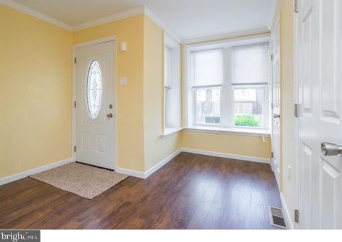 6532 18th St, Philadelphia, PA 19126-3401