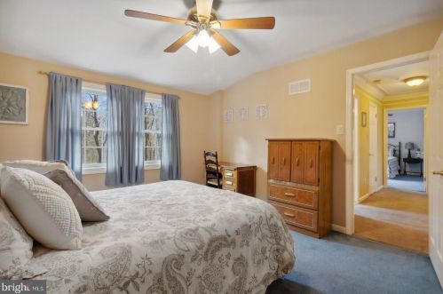 4 Newlin Way, Glen Mills PA  19342-1259 exterior