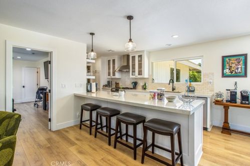 237 Eucalyptus Dr, Redlands CA  92373-7122 exterior