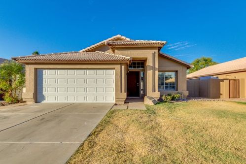 1054 Tremaine Ave, Gilbert, AZ 85233-3736