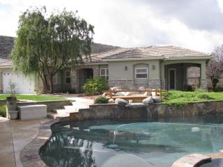 2898 Wildwind Dr, El Cajon, CA 92019-4634