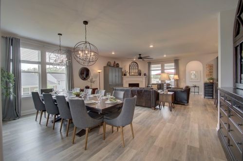 902 Hawkshead Ln, Covington, KY 41018-3064