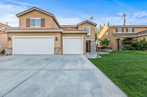 26119 Salinger Ln, Santa Clarita, CA 91381-1108