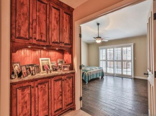 1850 Treseder Cir, El Cajon CA  92019-3829 exterior