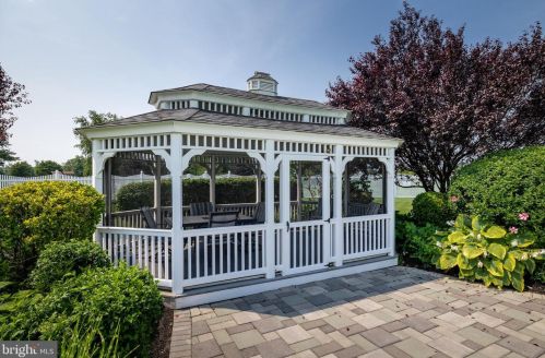 16 Livingston Ln, Lumberton Township NJ  08048-6210 exterior