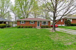 2571 Trubart Ln, Louisville, KY 40216-3032